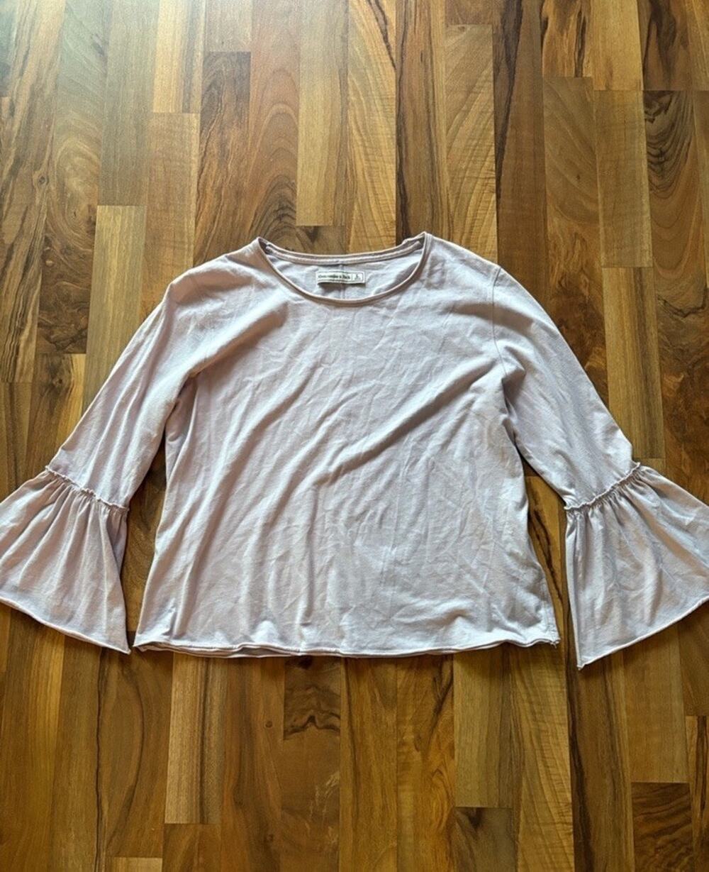 Abercrombie & Fitch Woman’s Light Lilac Bell Sleeve Top Size L